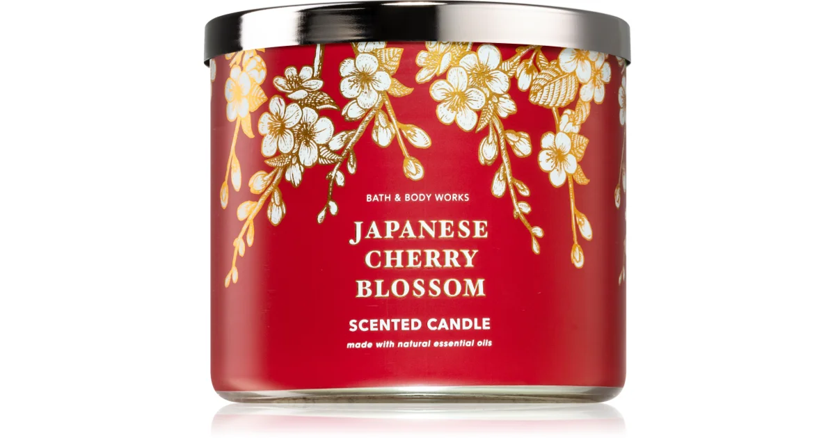 Bath&body works japanese cherry blossom candle